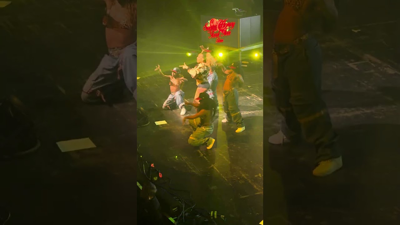 Latto - Chicken Grease 🔥 (Live)