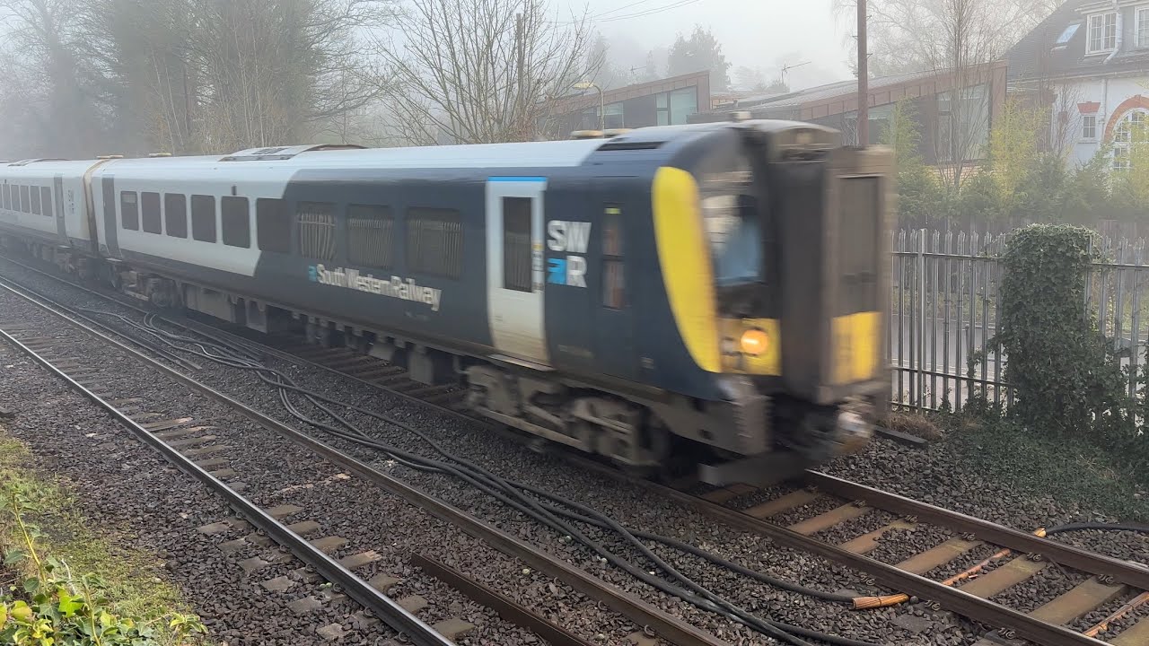 Class 444 Desiro | 444005 + 444030 | South Western Railway