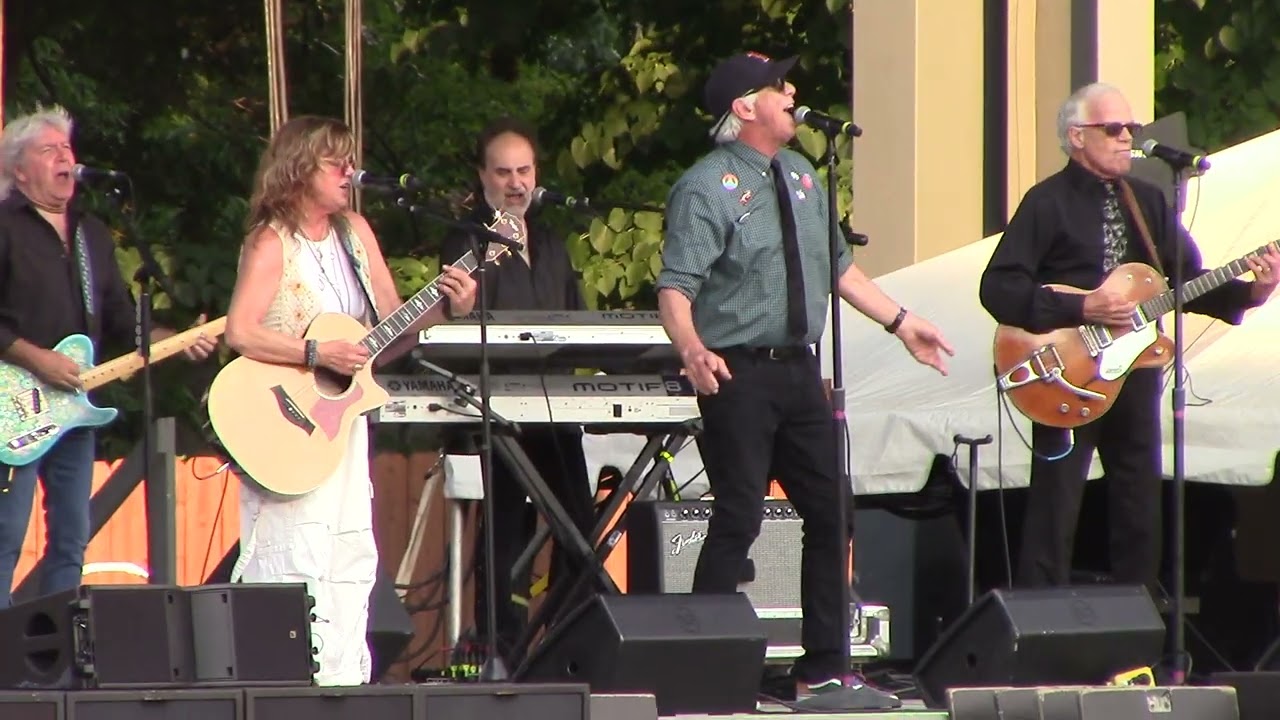 THE COWSILLS (LIVE) 