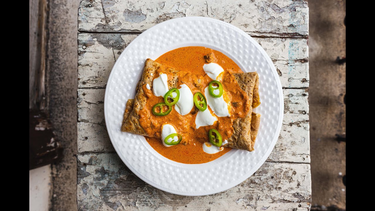 HORTOBAGYI PALACSINTA - HUNGARIAN STUFFED PANCAKE | Lasciva Culina