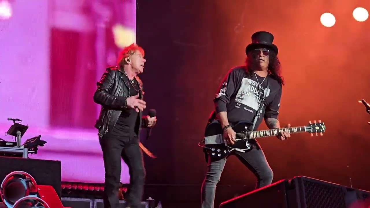 Guns N' Roses Kaunas 2025 Front Row