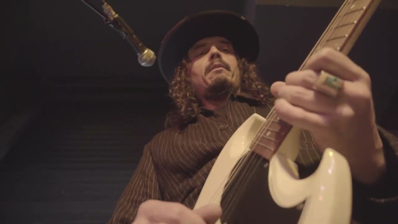 Stealers Wheel - Stuck In The Middle With You (Versión LalalaBand)