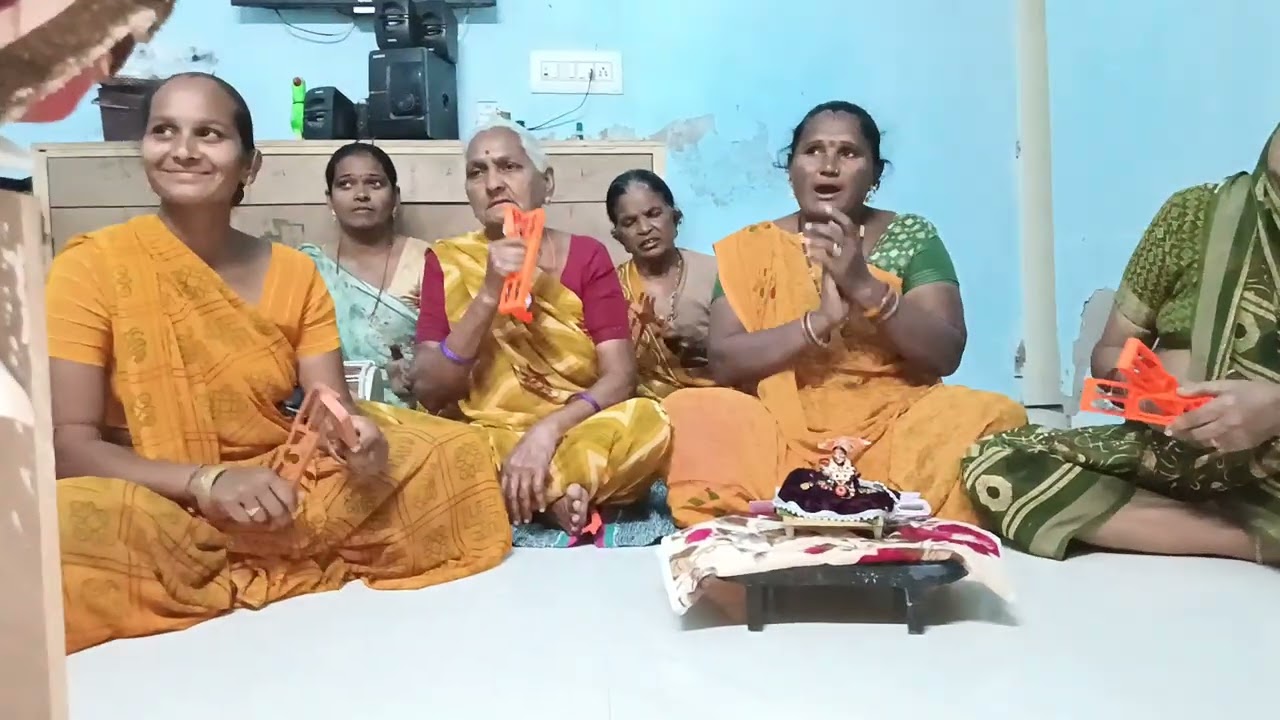 મારી શેરીએ આયો વેપારી કૃષ્ણ ધૂન રંજન પંચા લ