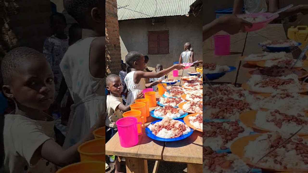 Self-service for Christmas cheer at our orphanage!