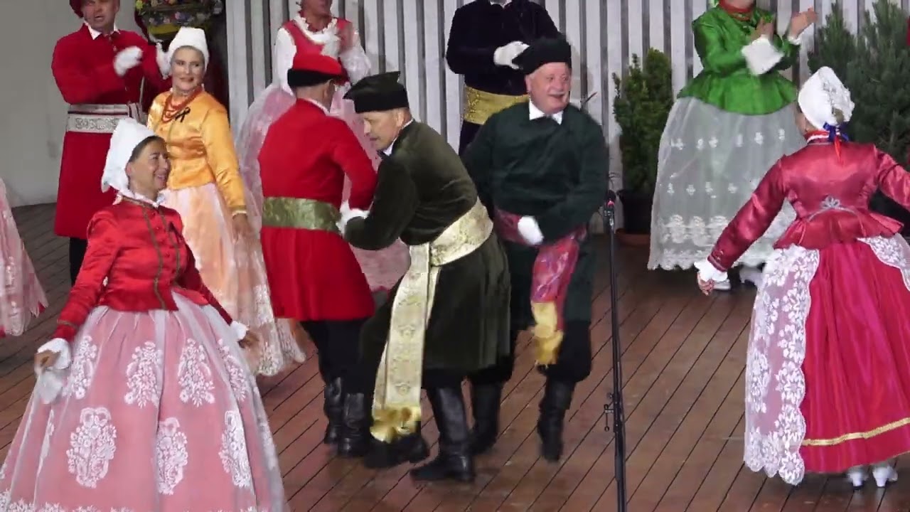 2024 61.Tydzień Kultury Beskidzkiej.Tańce mieszczan żywieckich. RZPiT Pilsko zŻywca