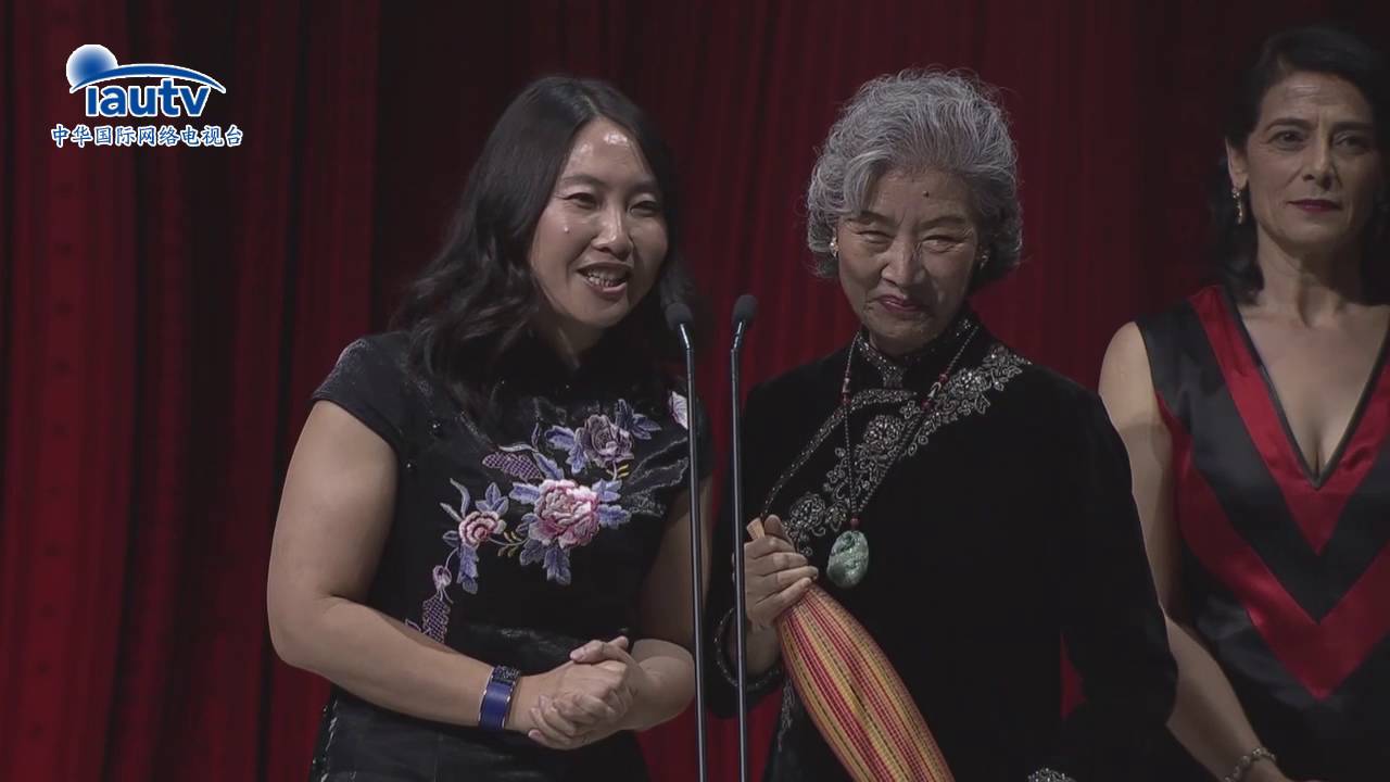 最佳女主角吕中