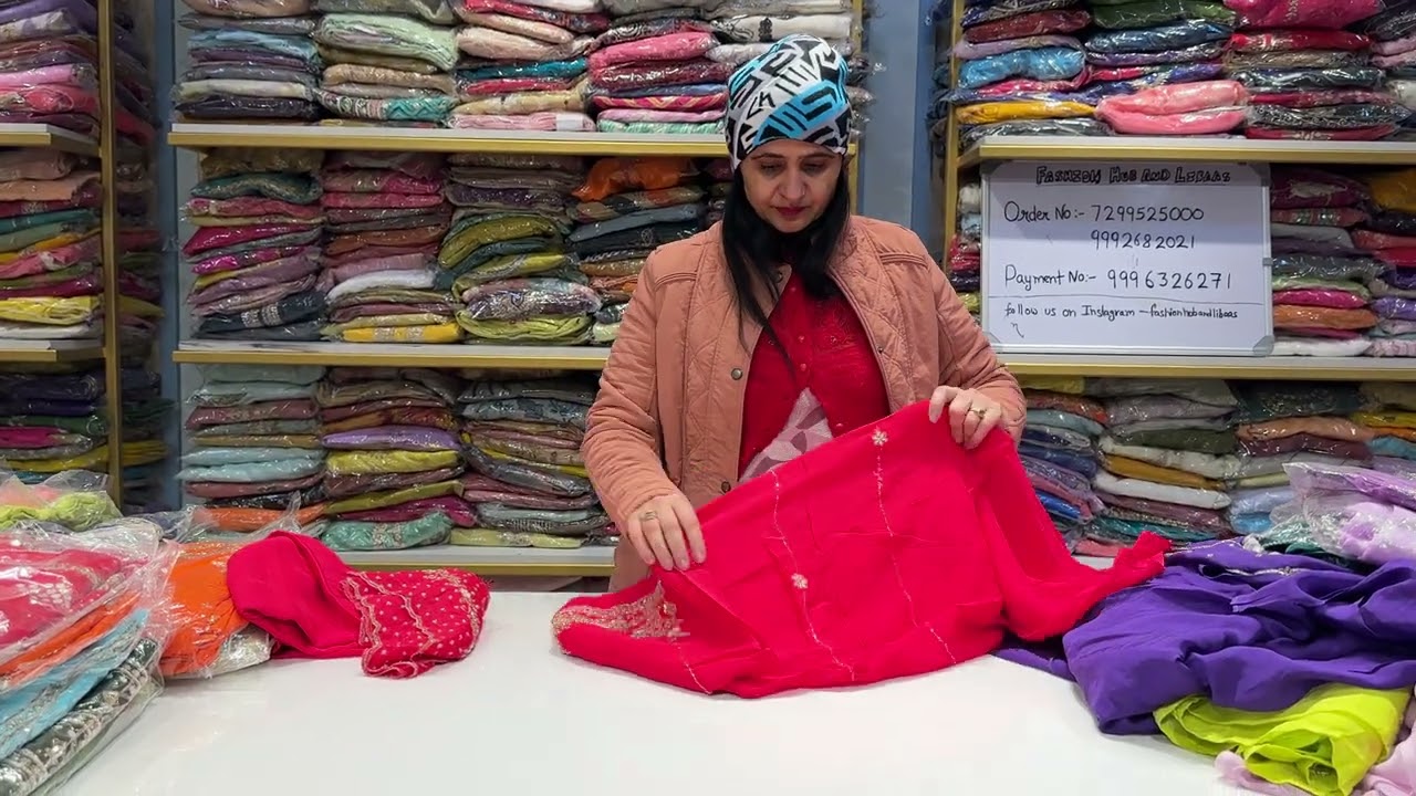 Aaj defectiv suit 🌹💖🙏🥰📞7299525000 or 9992682021 #onlineshopping #fashion #saree 