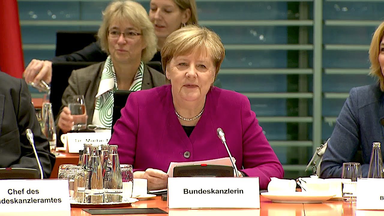 02.12.2019 - Angela Merkel & Julia Klöckner - Agrargipfel