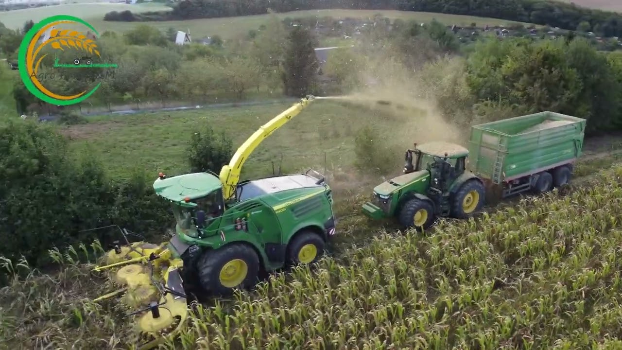JD 8400i /// JD 8R310 / 8370R /// Siláž 2022 PD Soblahov