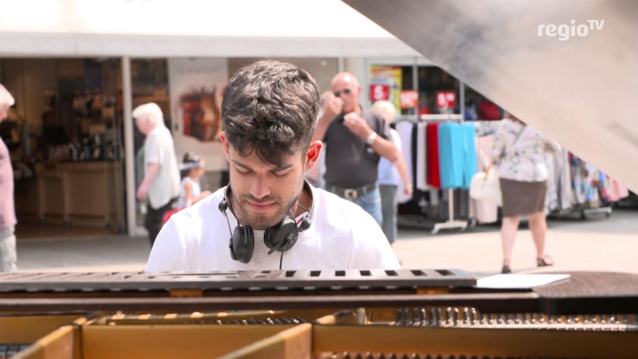 Ein Piano auf der K&ouml;nigstra&szlig;e | 02.06.17 | Journal Stuttgart