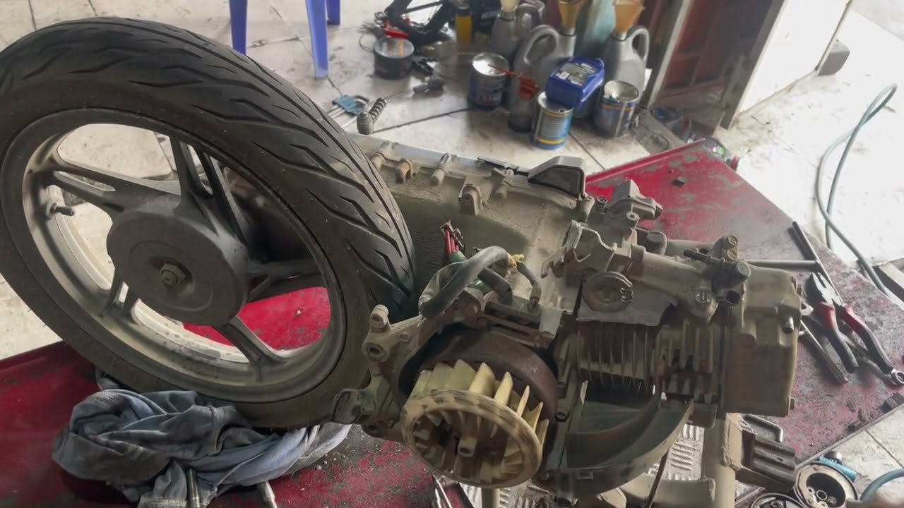 Scooter Engine Disassembly & Inspection | 4-Stroke Engine Repair Process