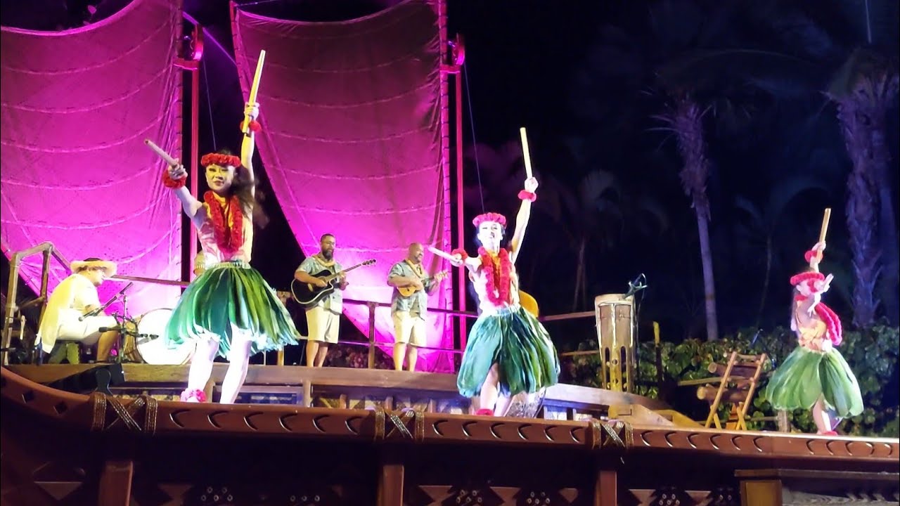Hula Performance at the Ka Wa'a Luau - Disney Aulani Resort, Hawaii - 'Slow TV Snacks'