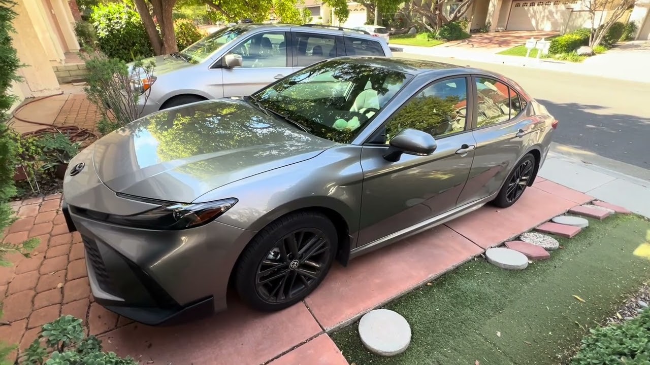 Стоит ли покупать Toyota Camry 2026 года? Трансмиссия eCVT! Лучше, чем у Honda Accord!