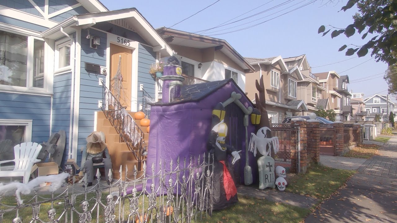 Walking in Vancouver Canada. East Side. Chatham Street - Bursill St - Kingsway. City Life. Tour.