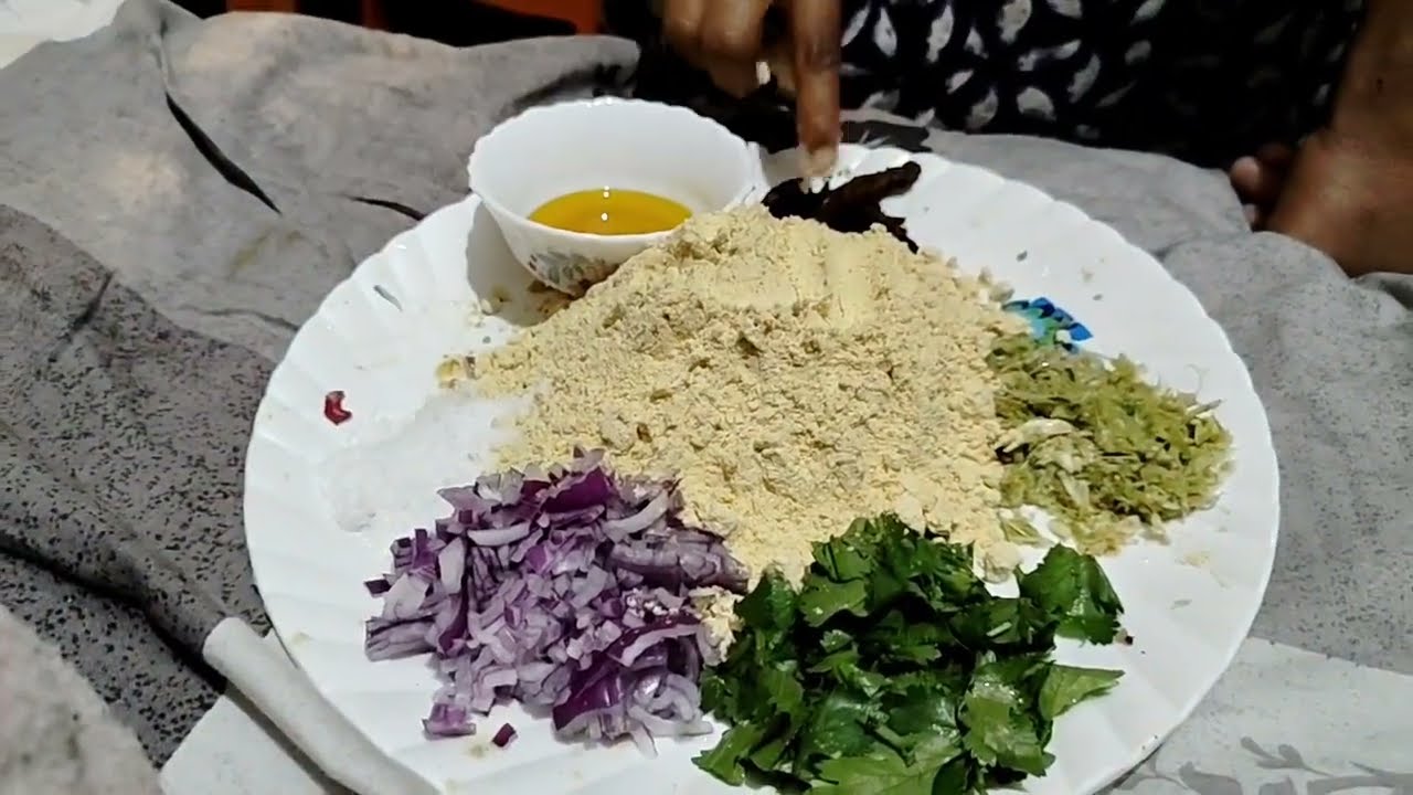 Desi Swad  🤤 लिट्टी-चोखा जो दिल जीत ले | Subscribe Now