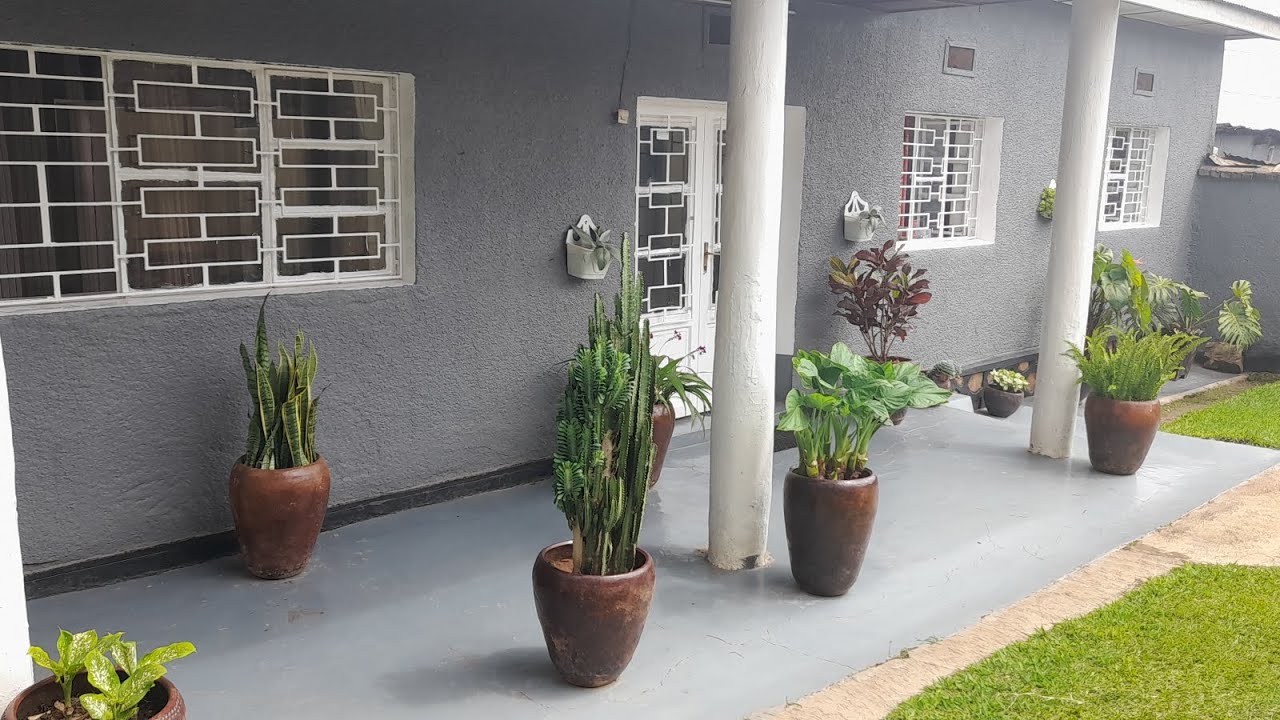 INZU IGURISHWA  KURI IZI KABURIMBO ZINYAMIRAMBO SIDE YA NYAKABANDA UBUSO 960SQM 0787 7579 66