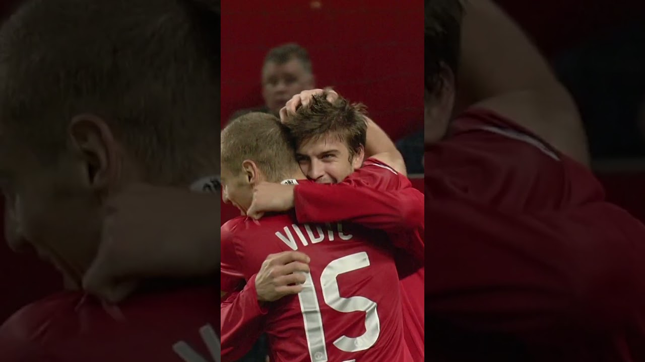 Ronaldo ➡️ Piqu&eacute; 🤔