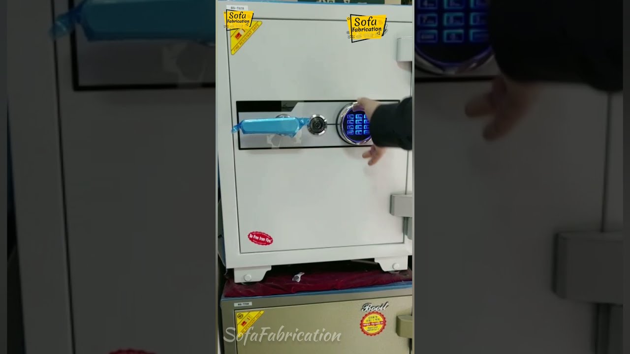 High security locker #locker #tijori #fingerscannerlocker