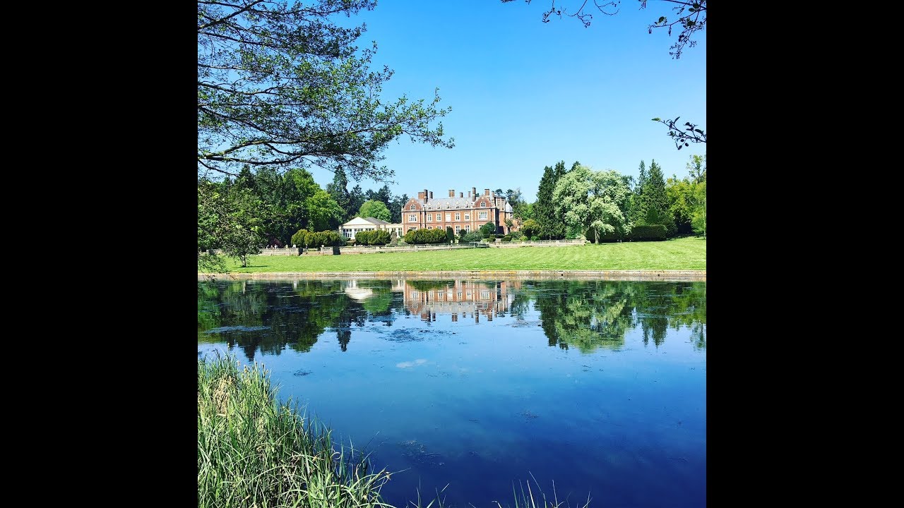 A walk aroung Lynford- water,hall and arboretum