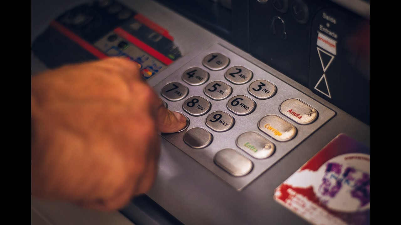 استفاده از خودپرداز در کانادا (How to use ATM in Canada)