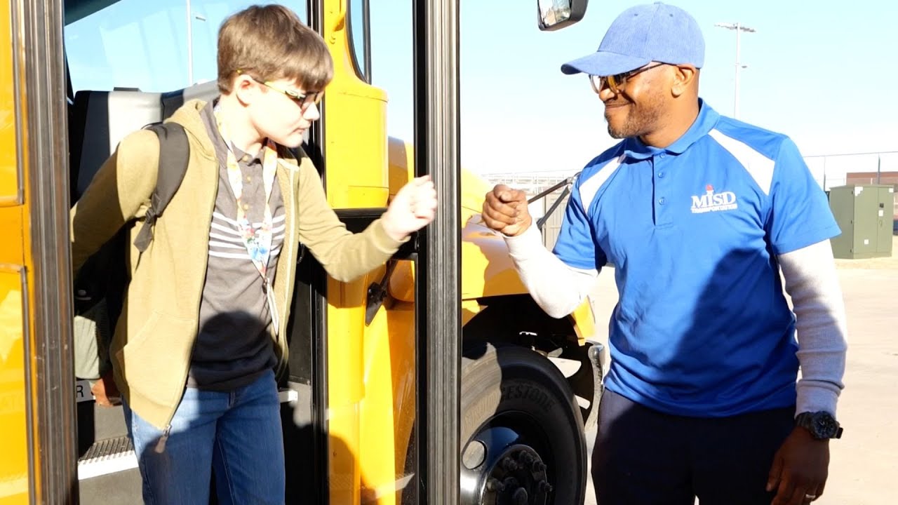 Mansfield ISD Loves the Bus