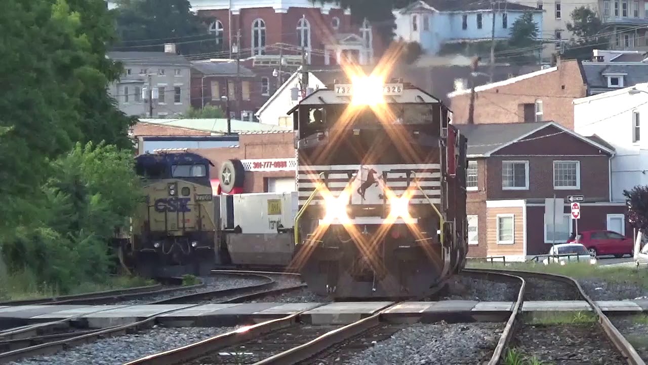 [OFFICIAL] Railfanning in Cumberland, MD - CSX, NS, CN, CP, Amtrak, and WMSR!