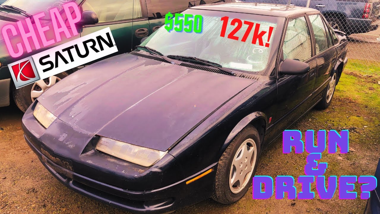 1995 Saturn Sl2 original square body style. Low mileage for cheap!