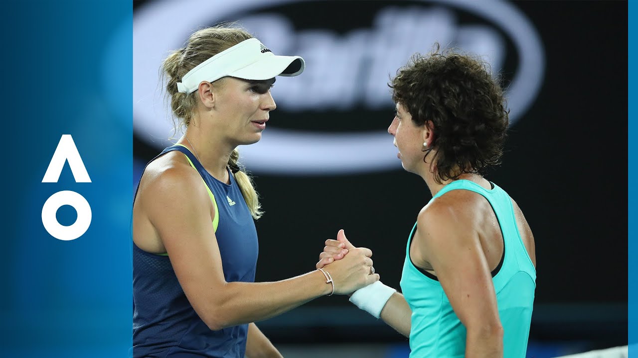 Carla Suárez Navarro v Caroline Wozniacki match highlights (QF) | Australian Open 2018