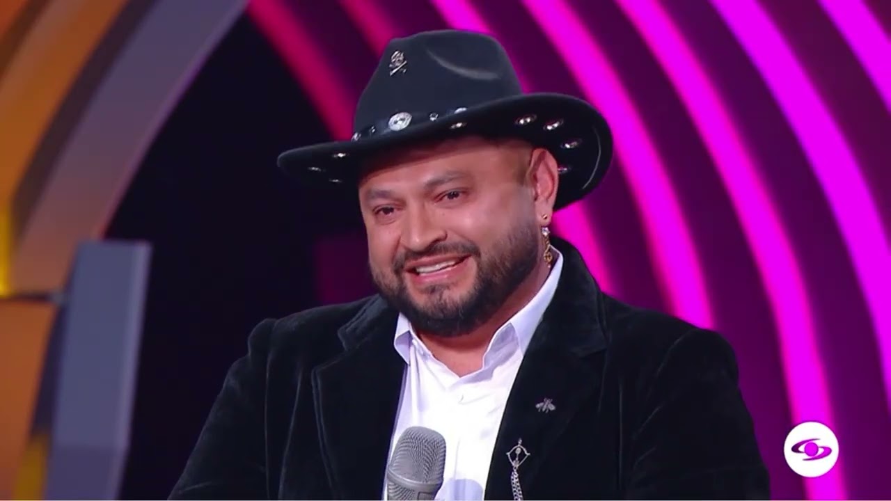 MAELO!!  histórico en A Otro Nivel. La versatilidad de este artista  es simplemente de otro mundo.