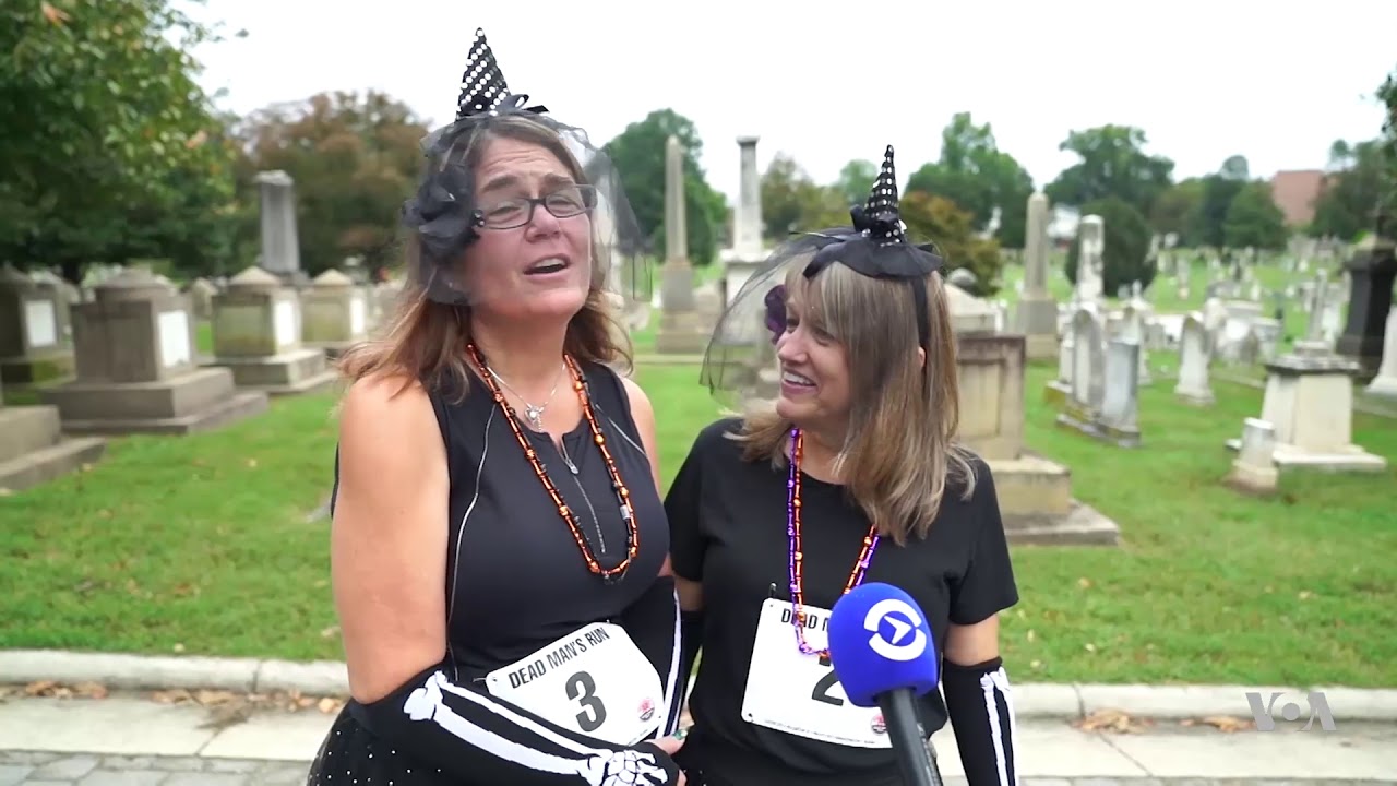 Washington Residents Celebrate Halloween With Healthy Run Through Cemetery