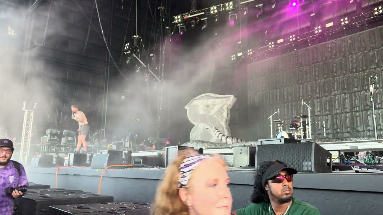 Summer of Loud 2025 - Beartooth Live at West Palm Beach, FL (Full Setlist) [Front Row]