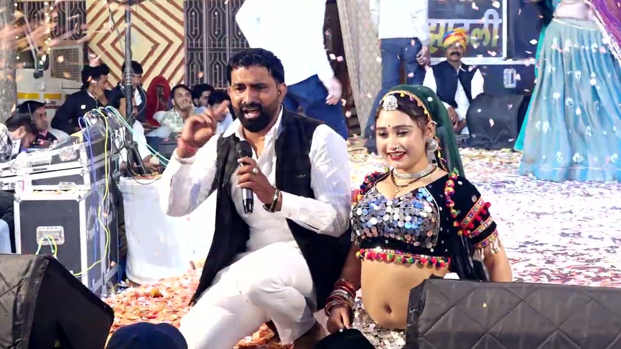 चुड़ो पहरुंगी लखेरा ऊपर महल में आज्या | Chudo Pharungi Lakhera Uper Mahal Me Aaja | Singer Love Star
