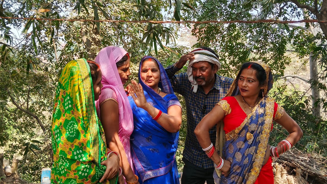 गरीब देवरानी पर आमिर जेठानी  अत्याचार