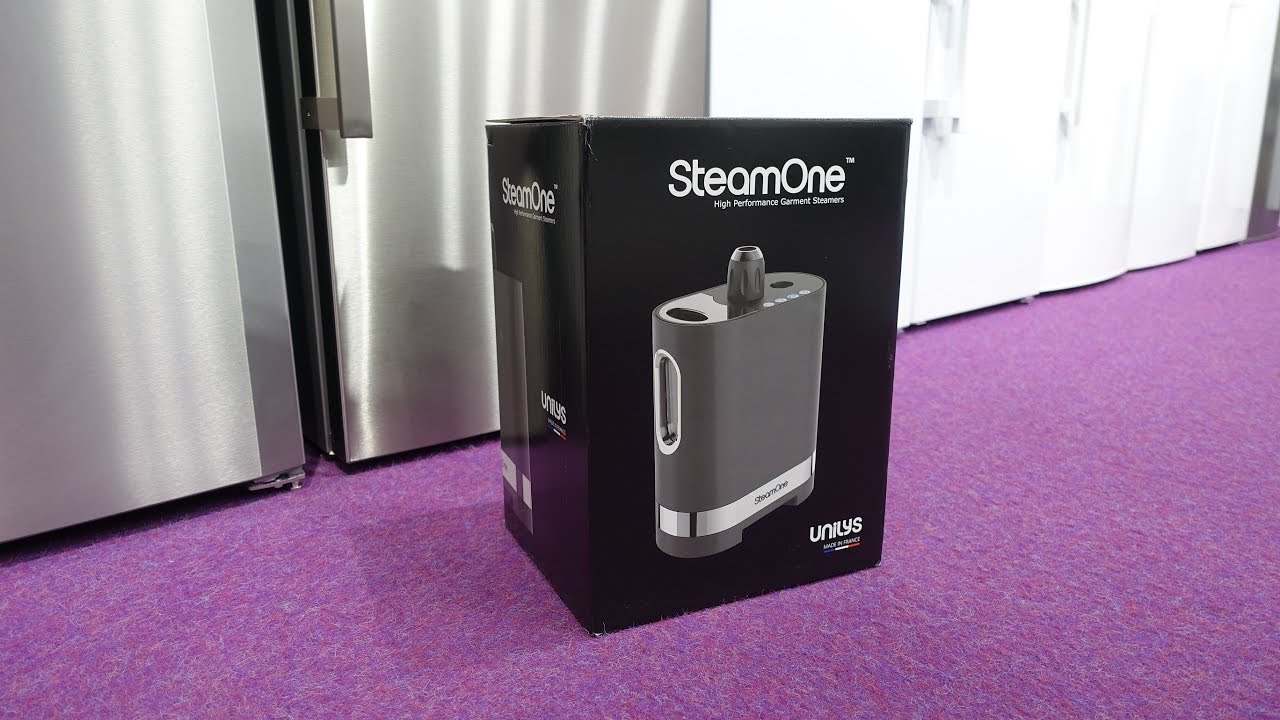 Défroisseur vertical SteamOne : le repassage facile