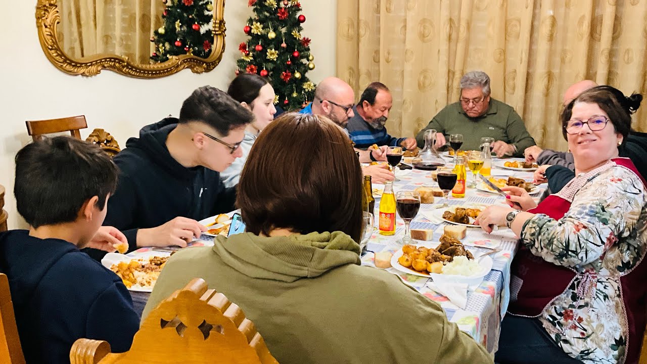Almoço de Domingo em Casa da Irmã …Carne Guisada estava Deliciosa
