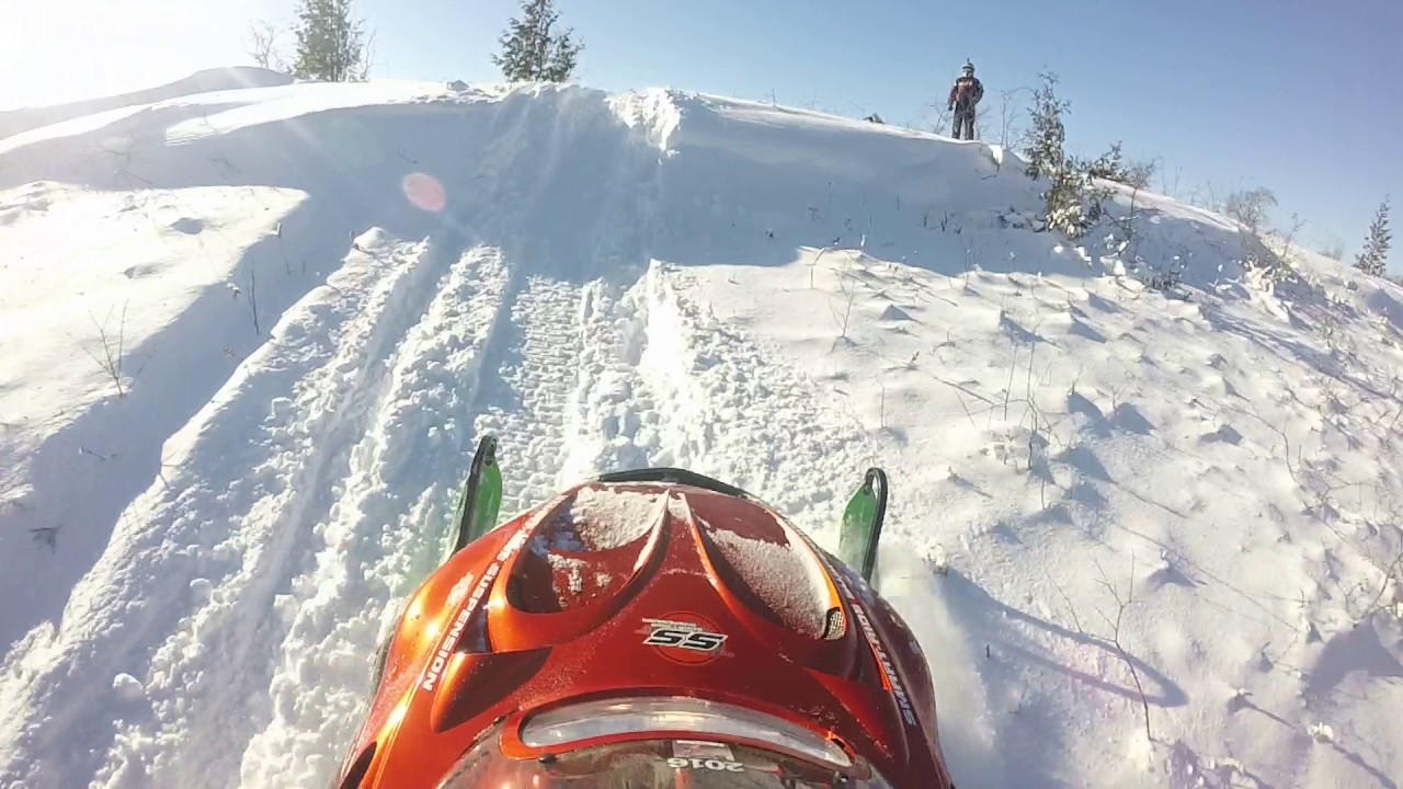 2002 Arctic Cat ZL 600 hitting a big snow drift, fail at the end