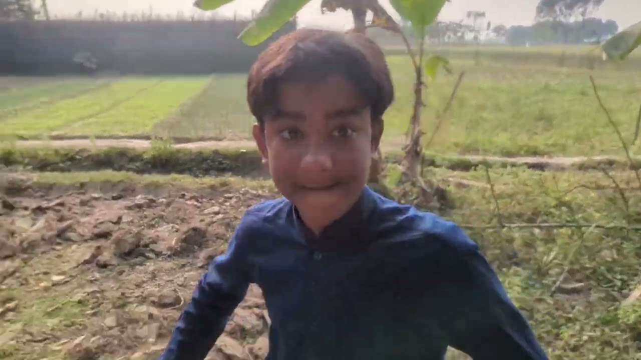 রোজার মাস পড়ে গেল এখন করা ছেলেপেলে কাউকে সম্মান দেয় না দেখি মোড়ের দিকে যায় ❤️