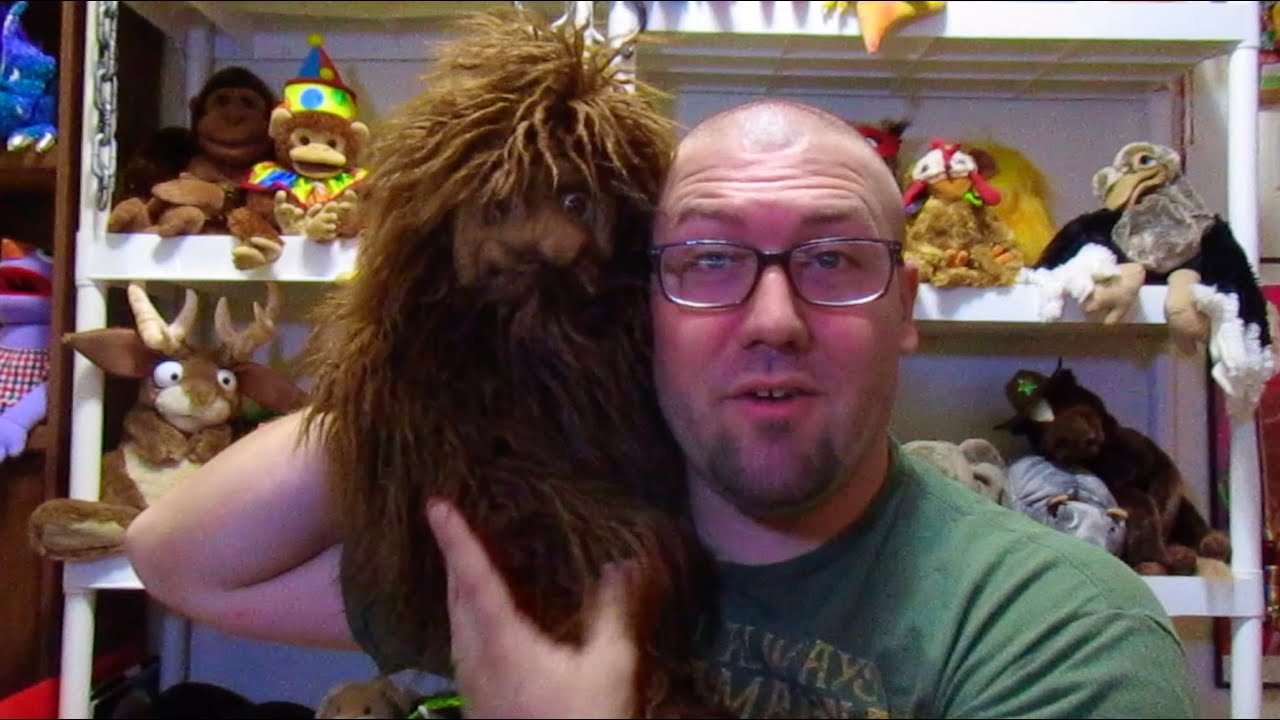 Folkmanis Sasquatch Puppet Review