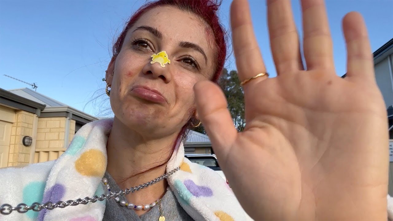 football, picnics, and Goodbyes !! Australian vlogs