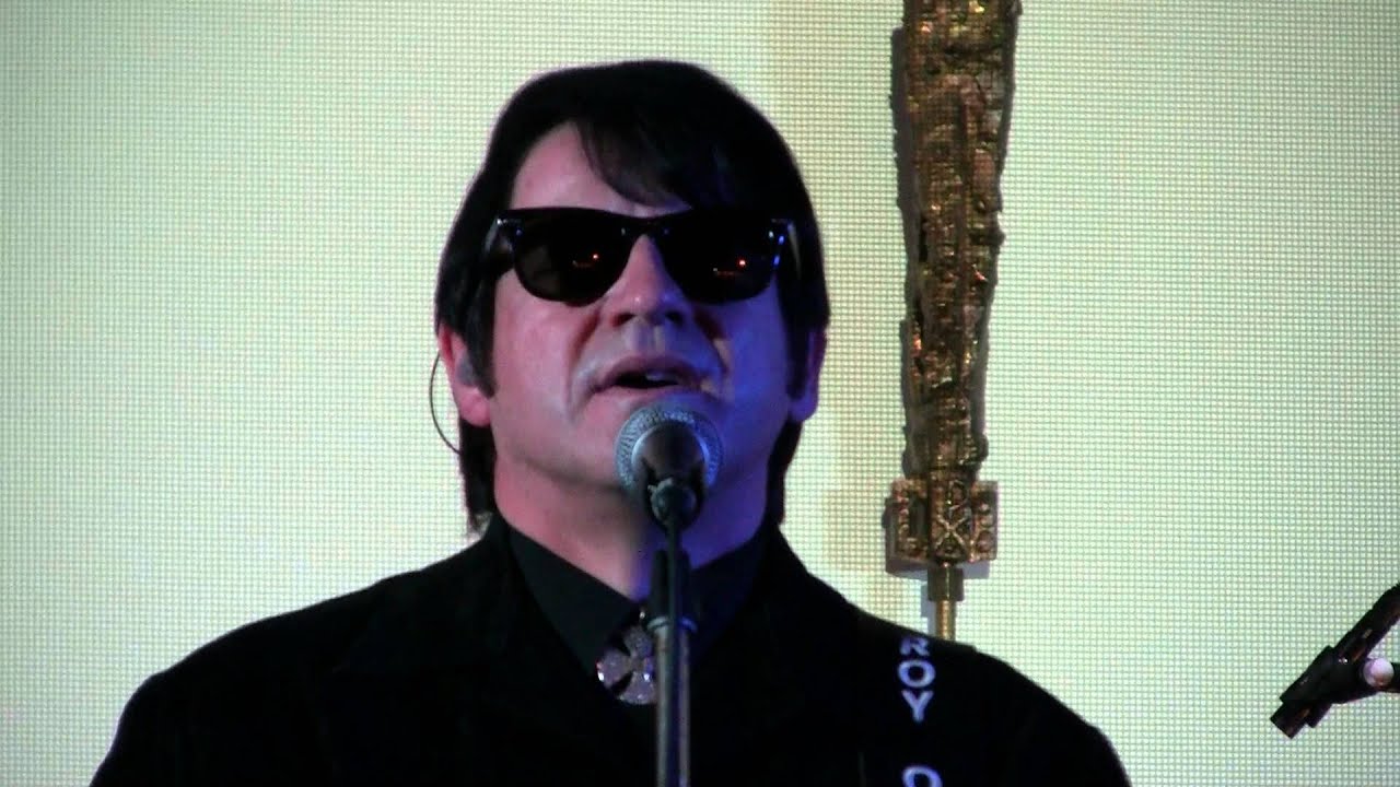It's Over - Barry Steele sings Roy Orbison
