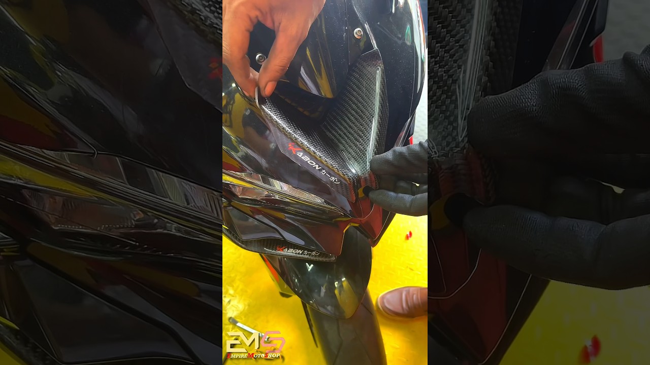 Pemasangan Parts Carbon Kevlar dari kabon di ZX25R, Budget Minimal tampilan jd maksimal