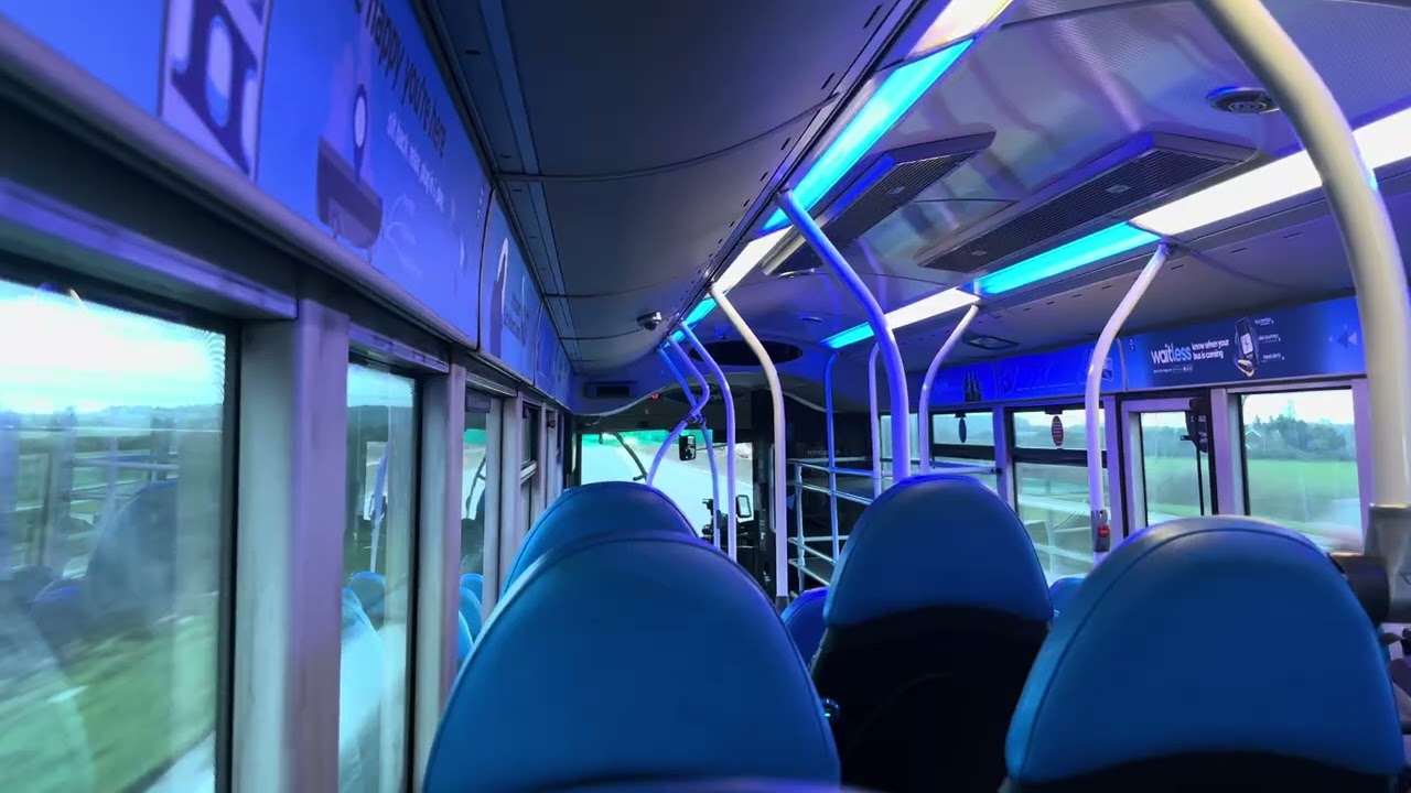 Trentbarton / Skylink Express 739 on the skylink express to Nottingham Friar Lane 