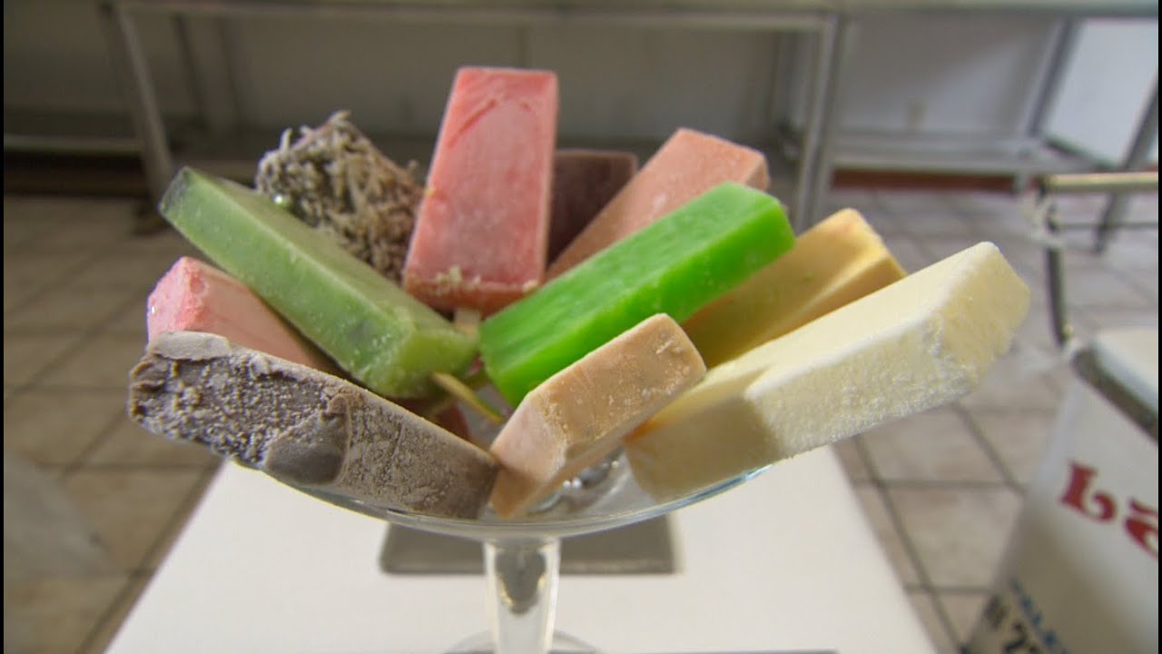 Chicago's Best Paleteria: La Azteca Paleteria