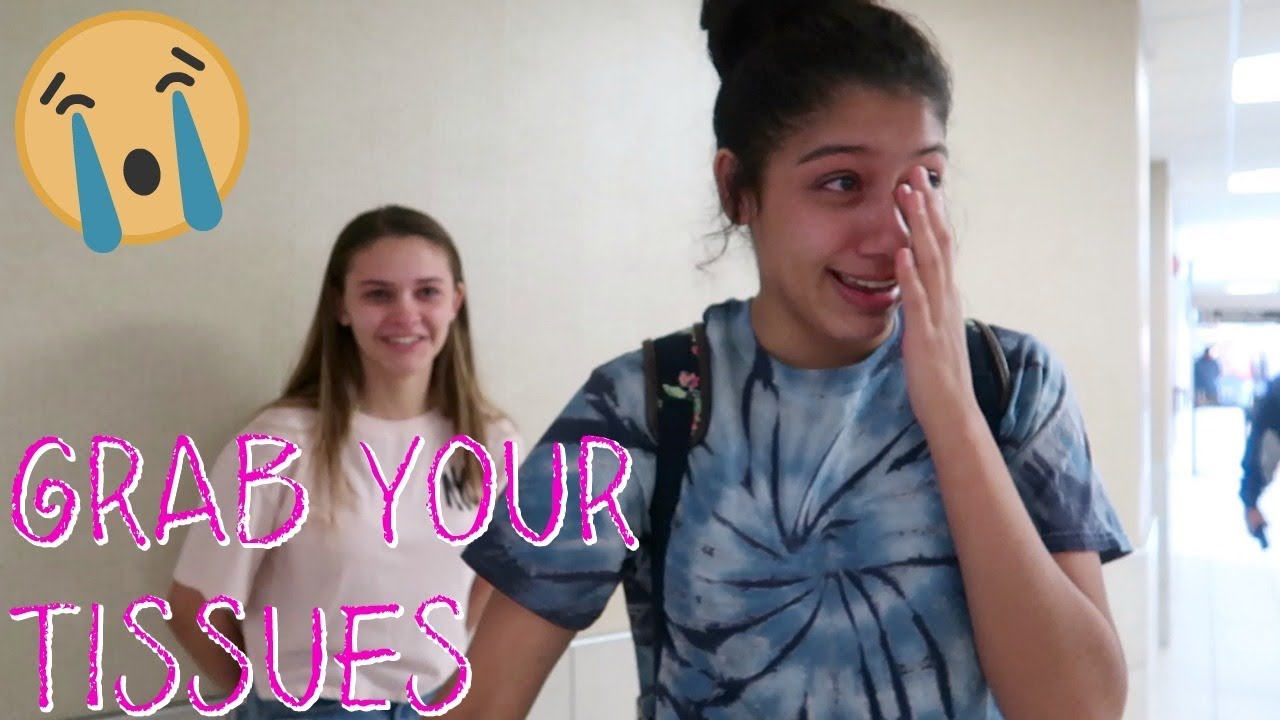 IT'S SO HARD TO SAY GOODBYE! EMMA SHATTERED HER iPHONE 8
