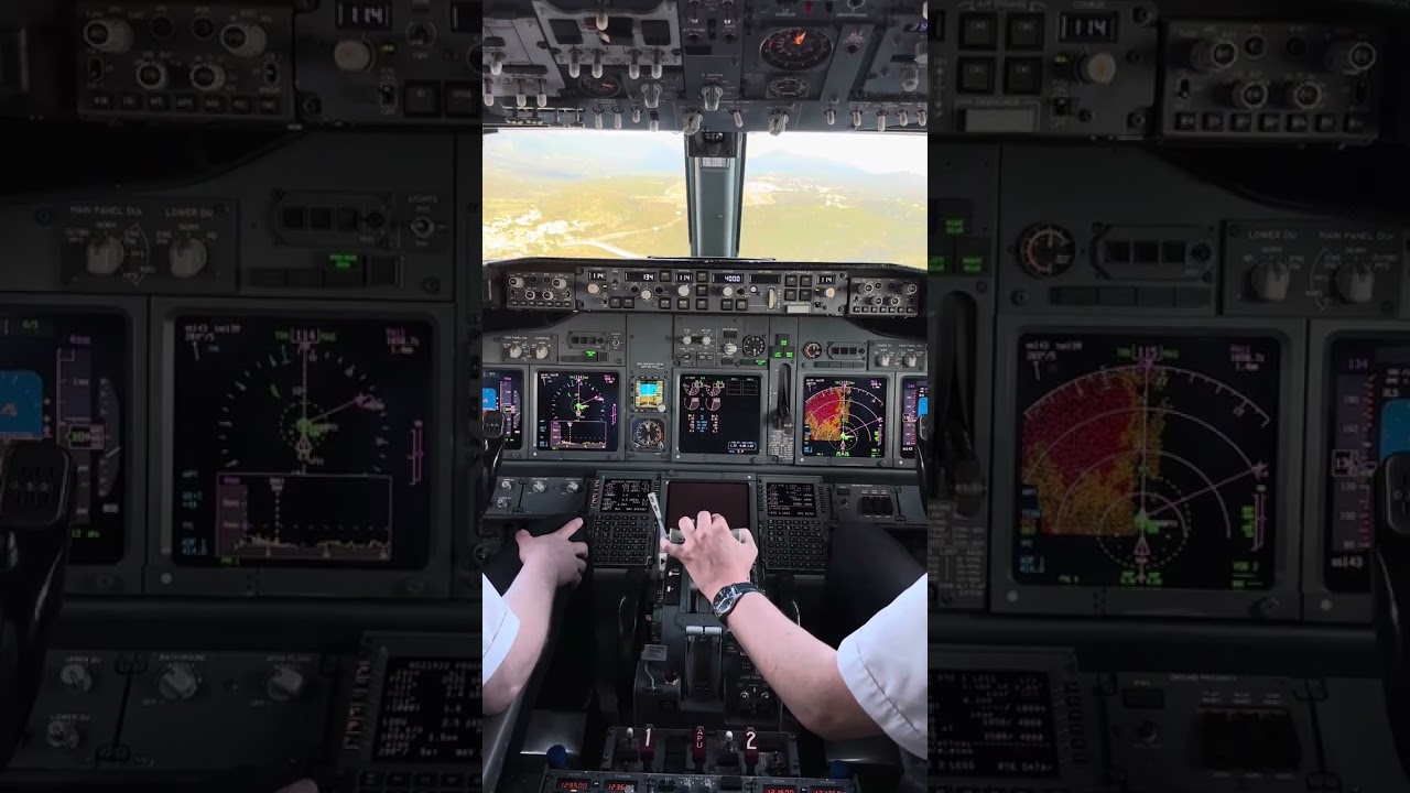 Boeing 737-800 - Norwegian Air Shuttle (LNNGS) Approach & Landing at Dubrovnik Airport (LDDU)