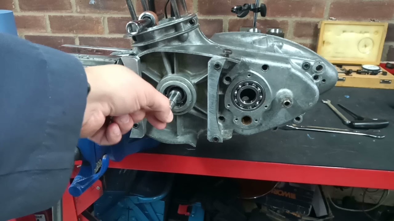 BSA Bantam Crankshaft, Endfloat Measurement and Correction