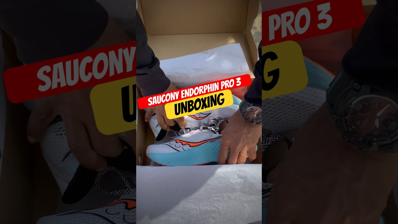 Saucony Endorphin PRO 3 #shoes #unboxing #saucony #sauconyendorphinpro3 #shorts