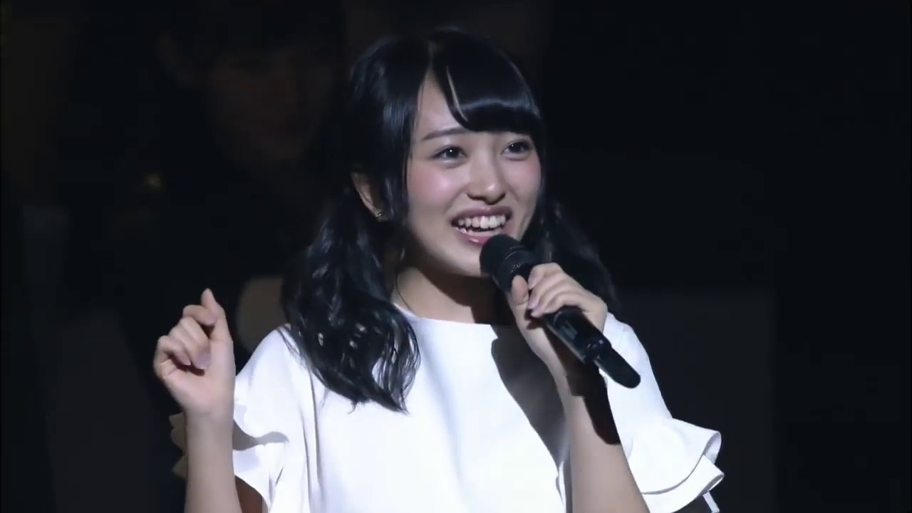 365nichi no Kamihikouki 365日の紙飛行機 Sashihara Rino AKB48
