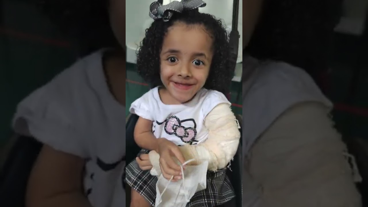 Você pode se alegrar comigo 😭😭😭😭 / SARAH GABRIELLA CRISTAL