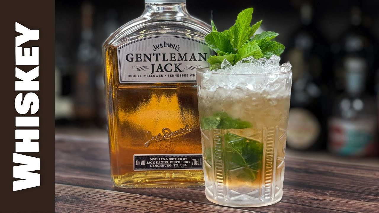 A PUMPKIN MINT JULEP Whiskey Cocktail - Jack Daniels Cocktails